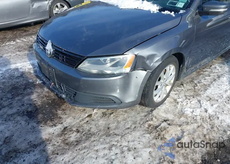 2011 Volkswagen Jetta 2.5L Se from USA, damaged, VIN 3VWDZ7AJ3BM363798